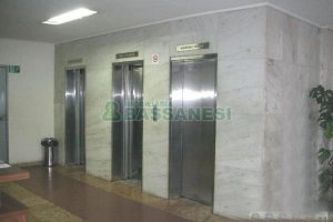 Sala com 21m², no bairro Centro em Caxias do Sul para Alugar