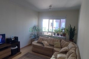 Apartamento com 78m², 2 dormitórios, 1 vaga, no bairro Centro em Caxias do Sul para Comprar