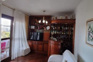 Apartamento com 110m², 3 dormitórios, 1 vaga, no bairro Lourdes em Caxias do Sul para Comprar