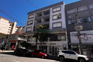 Apartamento com 98m², 2 dormitórios, no bairro São Pelegrino em Caxias do Sul para Alugar