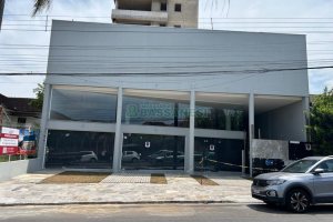 Loja com 180m², 7 vagas, no bairro Santa Catarina em Caxias do Sul para Alugar ou Comprar