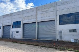Pavilhão com 860m², no bairro Jardim das Hortências em Caxias do Sul para Alugar