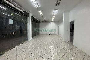 Loja com 102m², no bairro Centro em Caxias do Sul para Alugar