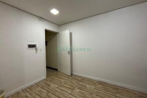 Loja com 76m², no bairro Centro em Caxias do Sul para Alugar
