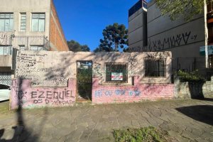 Terreno, no bairro Rio Branco em Caxias do Sul para Comprar