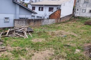 Terreno, no bairro Universitário em Caxias do Sul para Comprar
