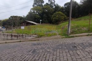 Terreno com 507m², no bairro Desvio Rizzo em Caxias do Sul para Comprar