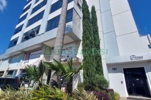 Sala com 55m², 1 vaga, no bairro Colina Sorriso em Caxias do Sul para Alugar