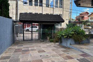 Apartamento com 140m², 3 dormitórios, 2 vagas, no bairro São Leopoldo em Caxias do Sul para Alugar