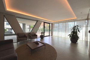 Apartamento com 140m², 3 dormitórios, 2 vagas, no bairro São Leopoldo em Caxias do Sul para Alugar