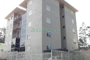 Apto Mobiliado com 68m², 1 dormitório, 1 vaga, no bairro Desvio Rizzo em Caxias do Sul para Alugar