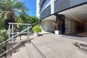 Apartamento com 92m², 2 dormitórios, 2 vagas, no bairro Lourdes em Caxias do Sul para Alugar