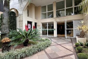 Apartamento com 202m², 3 dormitórios, 2 vagas, no bairro Exposição em Caxias do Sul para Comprar