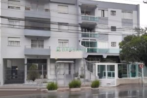 Loja com 220m², 2 vagas, no bairro Pio X em Caxias do Sul para Alugar