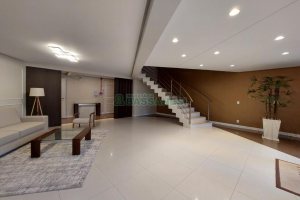 Apartamento com 201m², 3 dormitórios, 4 vagas, no bairro Medianeira em Caxias do Sul para Comprar