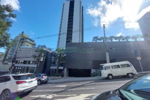 Sala com 81m², 2 vagas, no bairro Panazzolo em Caxias do Sul para Alugar