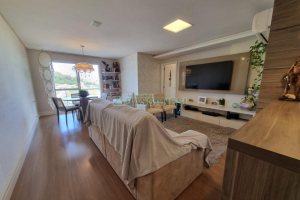 Apartamento com 96m², 2 dormitórios, 2 vagas, no bairro Colina Sorriso em Caxias do Sul para Comprar