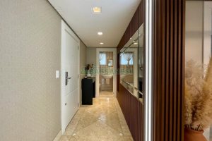 Apto Mobiliado com 181m², 3 dormitórios, 2 vagas, no bairro Exposição em Caxias do Sul para Alugar