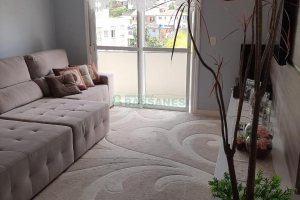Apartamento com 86m², 3 dormitórios, 2 vagas, no bairro Rio Branco em Caxias do Sul para Comprar
