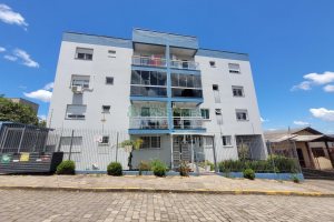 Apto Mobiliado com 75m², 3 dormitórios, 1 vaga, no bairro Santa Catarina em Caxias do Sul para Alugar