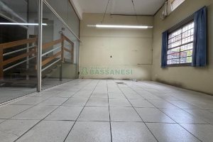 Loja com 38m², no bairro Centro em Caxias do Sul para Alugar