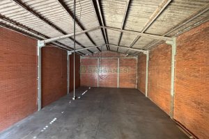 Pavilhão com 280m², no bairro São José em Caxias do Sul para Alugar