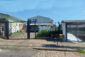 Casa com 100m², 3 dormitórios, 1 vaga, no bairro Kayser em Caxias do Sul para Alugar