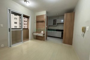Apartamento com 60m², 2 dormitórios, 1 vaga, no bairro Sagrada Família em Caxias do Sul para Alugar