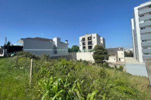 Terreno com 720m², no bairro Santa Lúcia em Caxias do Sul para Comprar