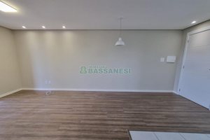 Apartamento com 86m², 2 dormitórios, 2 vagas, no bairro Santa Catarina em Caxias do Sul para Alugar