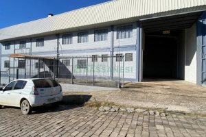 Pavilhão com 891m², no bairro Esplanada em Caxias do Sul para Alugar