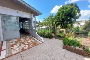 Casa com 143m², 5 dormitórios, no bairro São Ciro em Caxias do Sul para Comprar