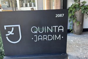 Sala com 32m², 1 vaga, no bairro Exposição em Caxias do Sul para Alugar