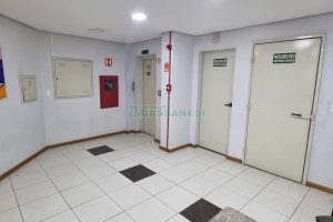 Apartamento com 102m², 3 dormitórios, 2 vagas, no bairro Centro em Caxias do Sul para Comprar