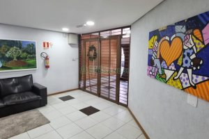 Apartamento com 102m², 3 dormitórios, 2 vagas, no bairro Centro em Caxias do Sul para Comprar