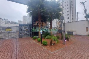 Apartamento com 49m², 2 dormitórios, 1 vaga, no bairro Panazzolo em Caxias do Sul para Alugar