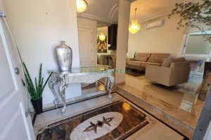 Casa com 393m², 3 dormitórios, 4 vagas, no bairro Cinqüentenário em Caxias do Sul para Alugar ou Comprar