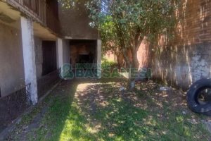 Casa, 2 dormitórios, no bairro São Ciro em Caxias do Sul para Comprar