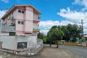 Predio com 460m², no bairro Nossa Senhora de Fátima em Caxias do Sul para Comprar