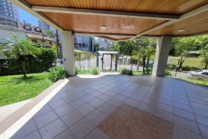 Apto Mobiliado com 74m², 2 dormitórios, 1 vaga, no bairro Cristo Redentor em Caxias do Sul para Alugar