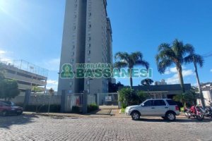 Apartamento com 53m², 2 dormitórios, 1 vaga, no bairro Lourdes em Caxias do Sul para Alugar