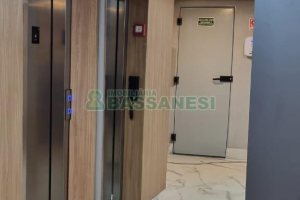 Apartamento com 51m², 1 dormitório, 1 vaga, no bairro Santa Catarina em Caxias do Sul para Comprar