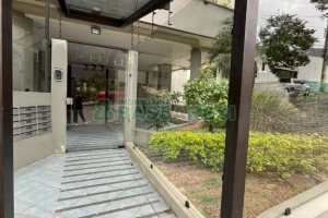 Apartamento com 81m², 2 dormitórios, 2 vagas, no bairro Panazzolo em Caxias do Sul para Comprar