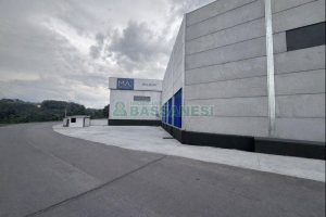 Pavilhão com 1600m², no bairro Jardim das Hortências em Caxias do Sul para Alugar