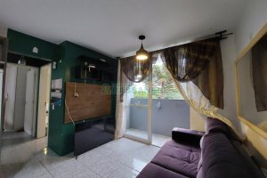 Apto Mobiliado com 51m², 2 dormitórios, 1 vaga, no bairro Vila Horn em Caxias do Sul para Alugar