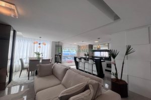 Apto Mobiliado com 111m², 3 dormitórios, 2 vagas, no bairro Cristo Redentor em Caxias do Sul para Alugar