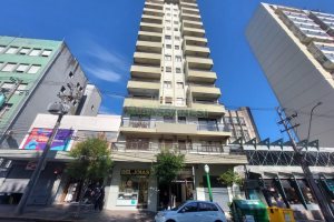 Sala com 32m², no bairro Centro em Caxias do Sul para Alugar