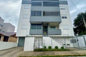 Apartamento com 108m², 2 dormitórios, 2 vagas, no bairro Ana Rech em Caxias do Sul para Comprar