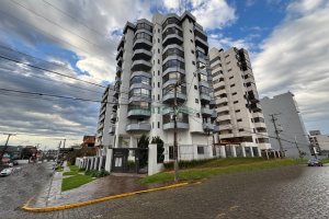 Apto Mobiliado com 115m², 3 dormitórios, 2 vagas, no bairro Jardim América em Caxias do Sul para Alugar