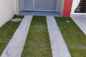 Apartamento com 85m², 2 dormitórios, 2 vagas, no bairro Sagrada Família em Caxias do Sul para Alugar